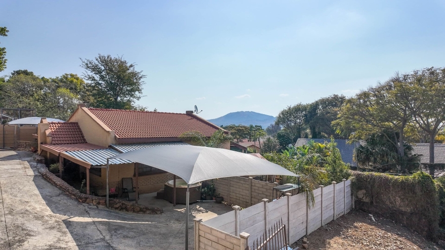3 Bedroom Property for Sale in Protea Park North West